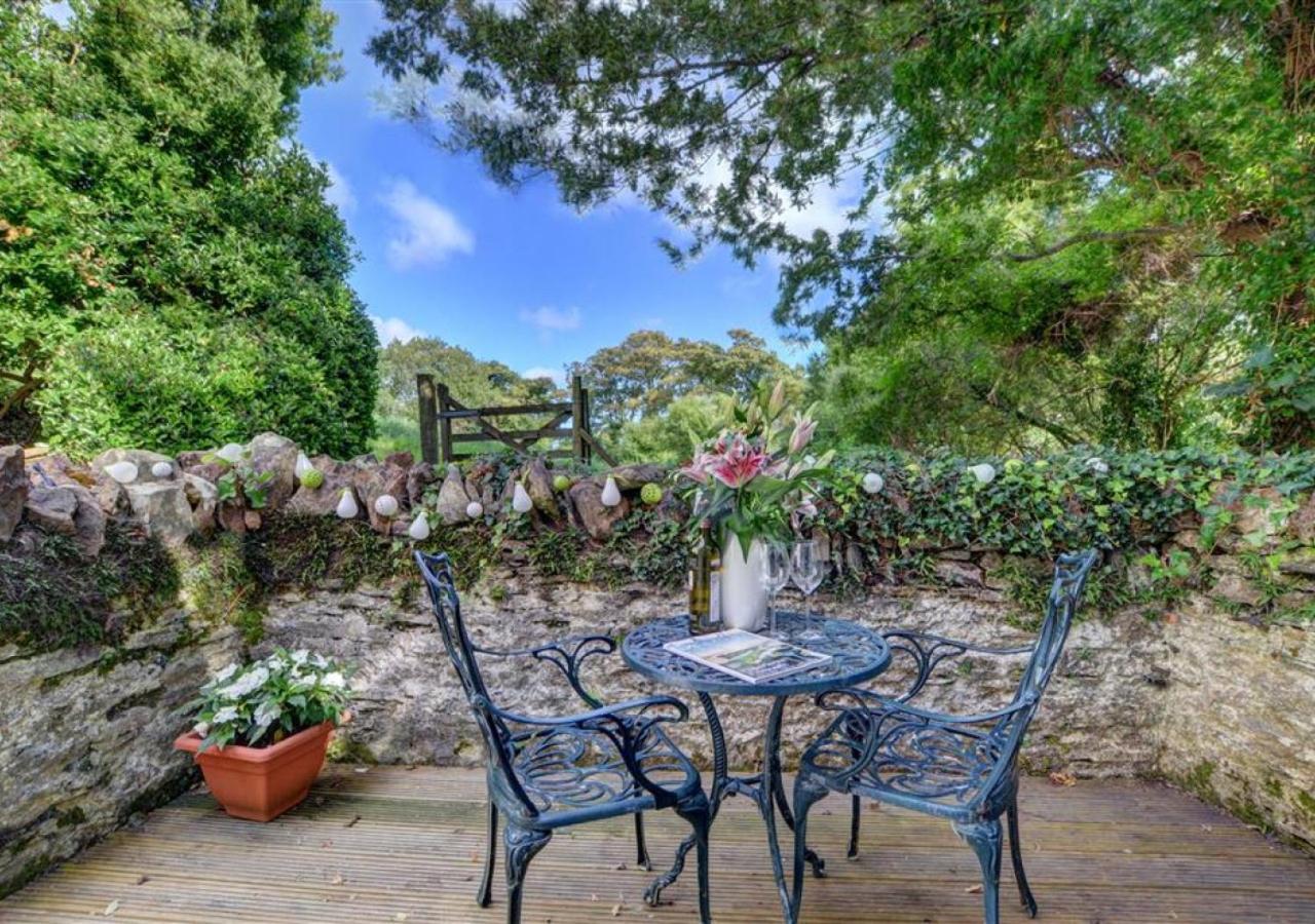 Love Cottage Combe Martin Bagian luar foto